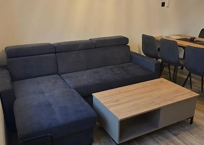 アパート Kameralne Kladno *