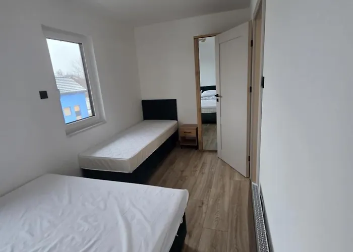 Kameralne Kladno アパート *